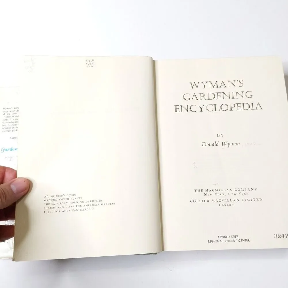 Wyman's Gardening Encyclopedia by Donald Wyman 1971 1st printing w/Dust Jacket
